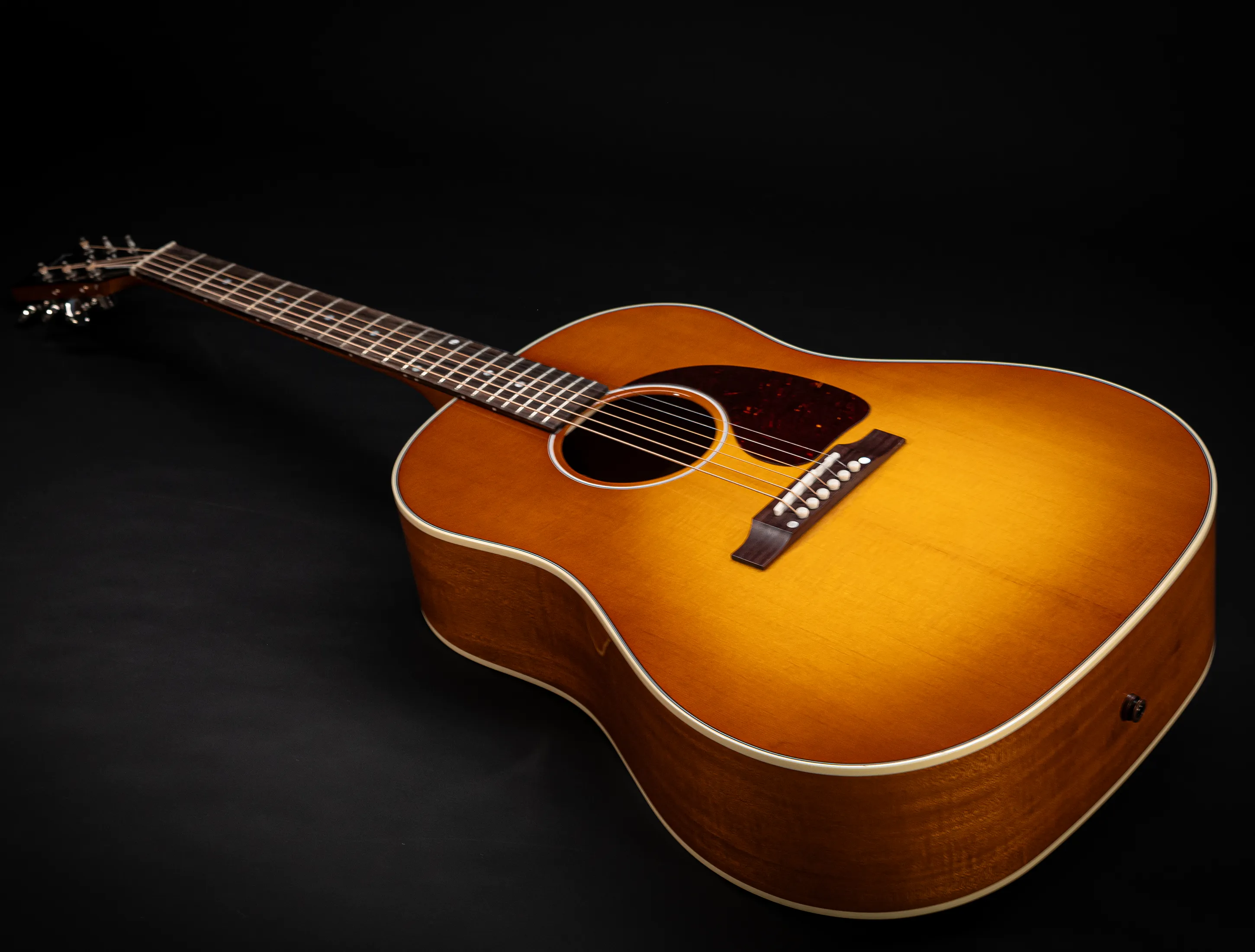a173667 Gibson J45 Standard HCS Heritage Cherry Sunburst musikhaus-hermann