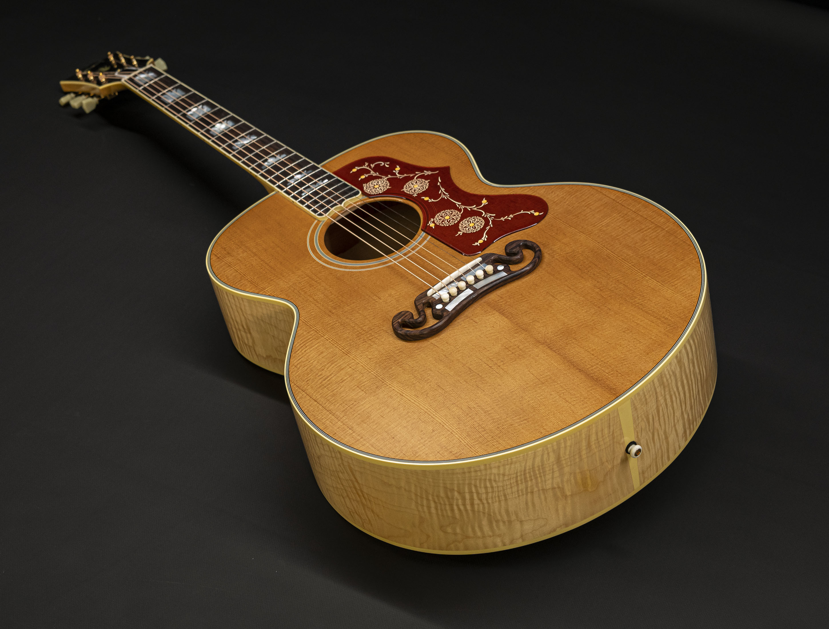 a115495_Gibson-SJ-200-1957-Antique-Natural a115495 gibson-sj-200-1957-antique-natural