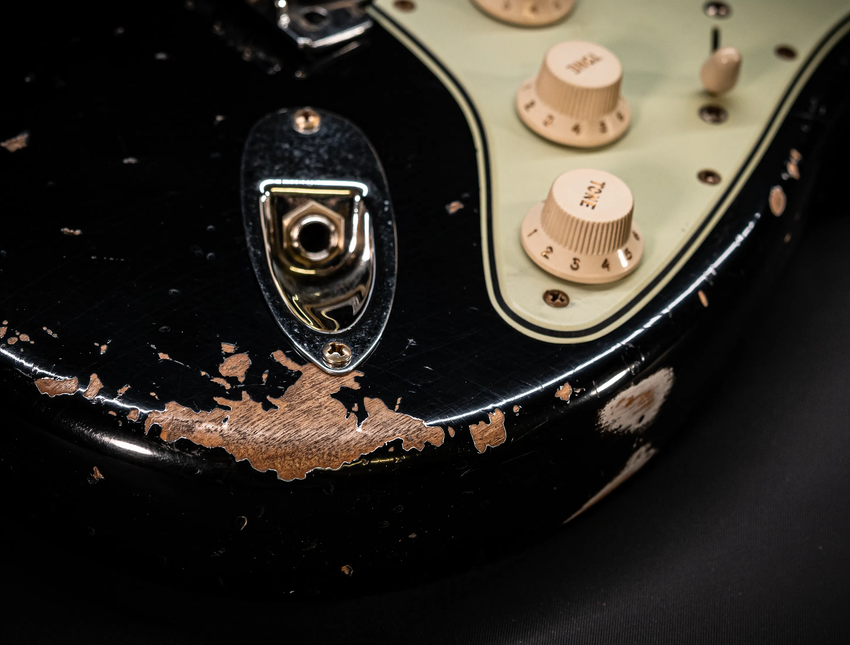 a173079Fender MBD Limited 1963 Humbucker Stratocaster Heavy Relic - Black Muikhaus-Hermann
