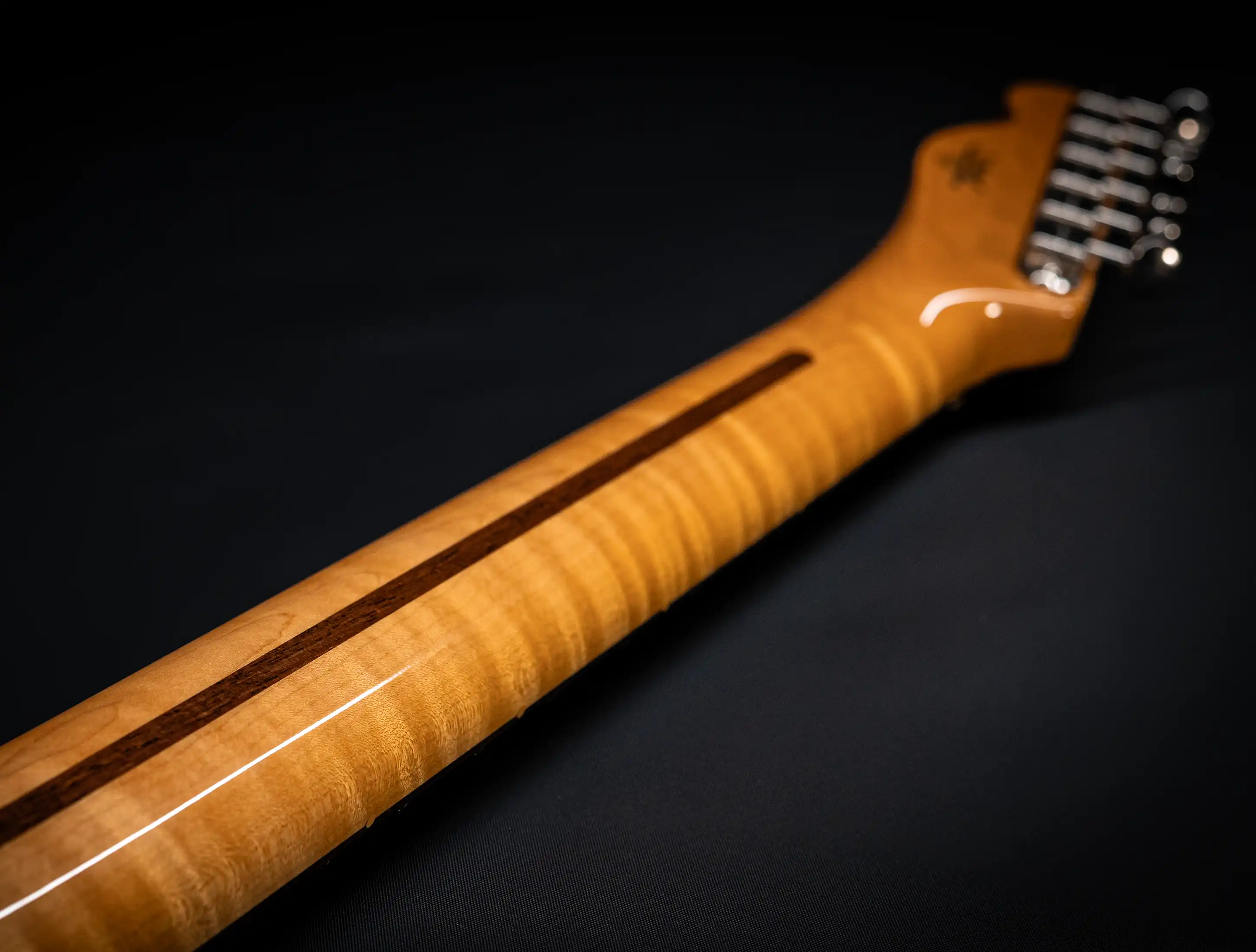 a154593 Fender-MBD-Limited-1963-Telecaster-Timeless-NOS-flame-Neck-Sunburst