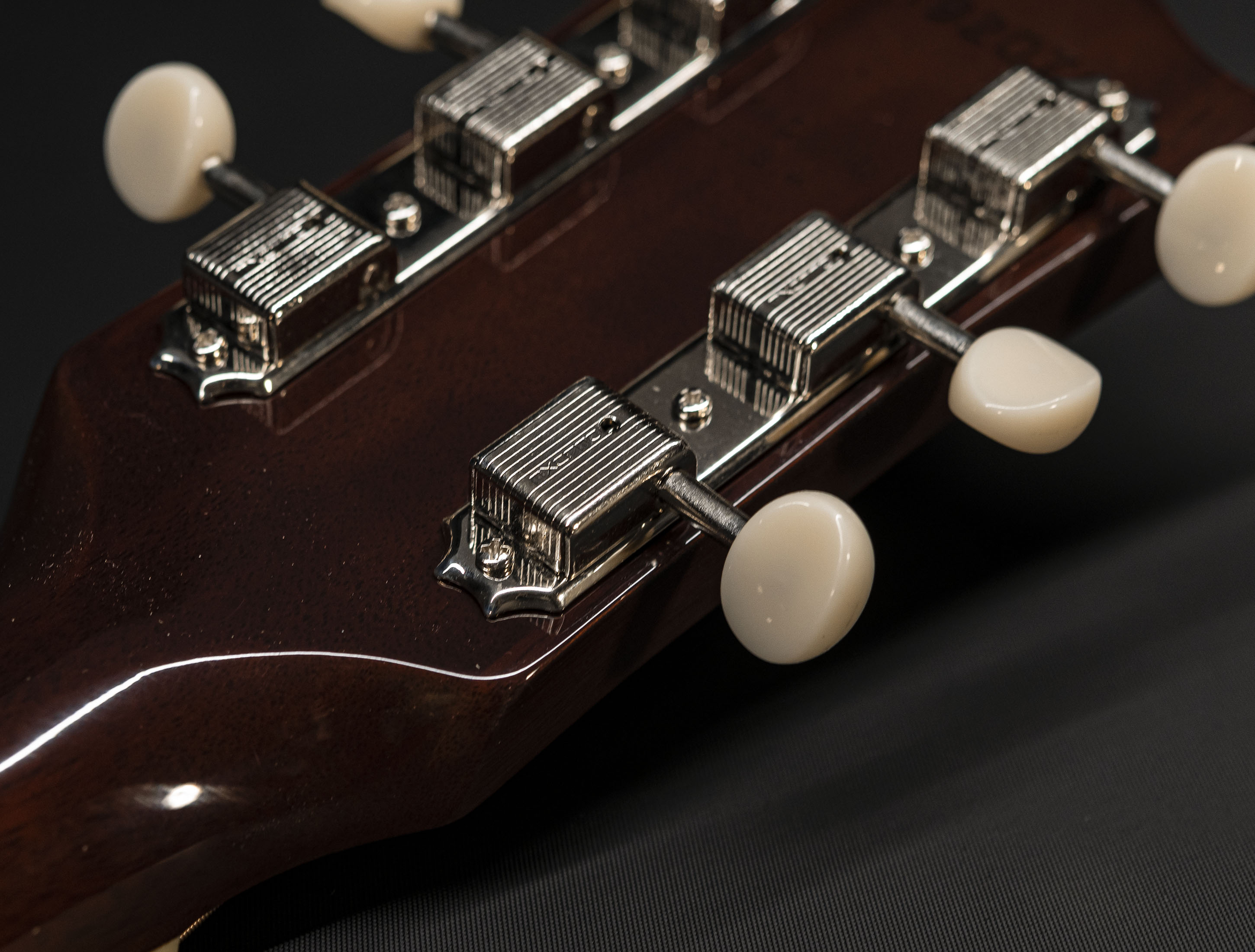 Show gallery (23 images) a128546