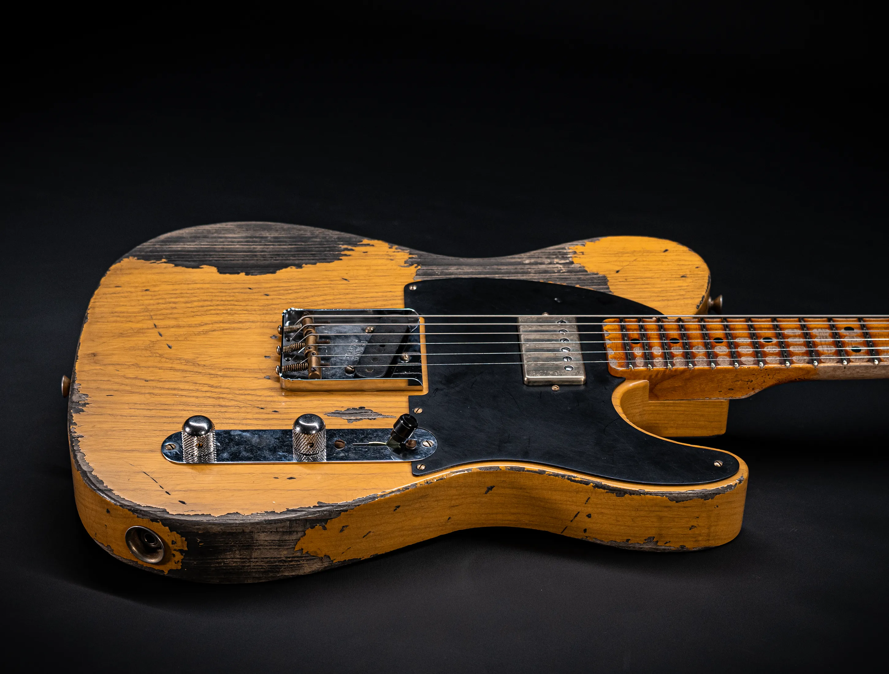 Fender MBD II 1952 Humbucker Telecaster Super Heavy Relic 1pc. Ash Body - Butterscotch Blonde