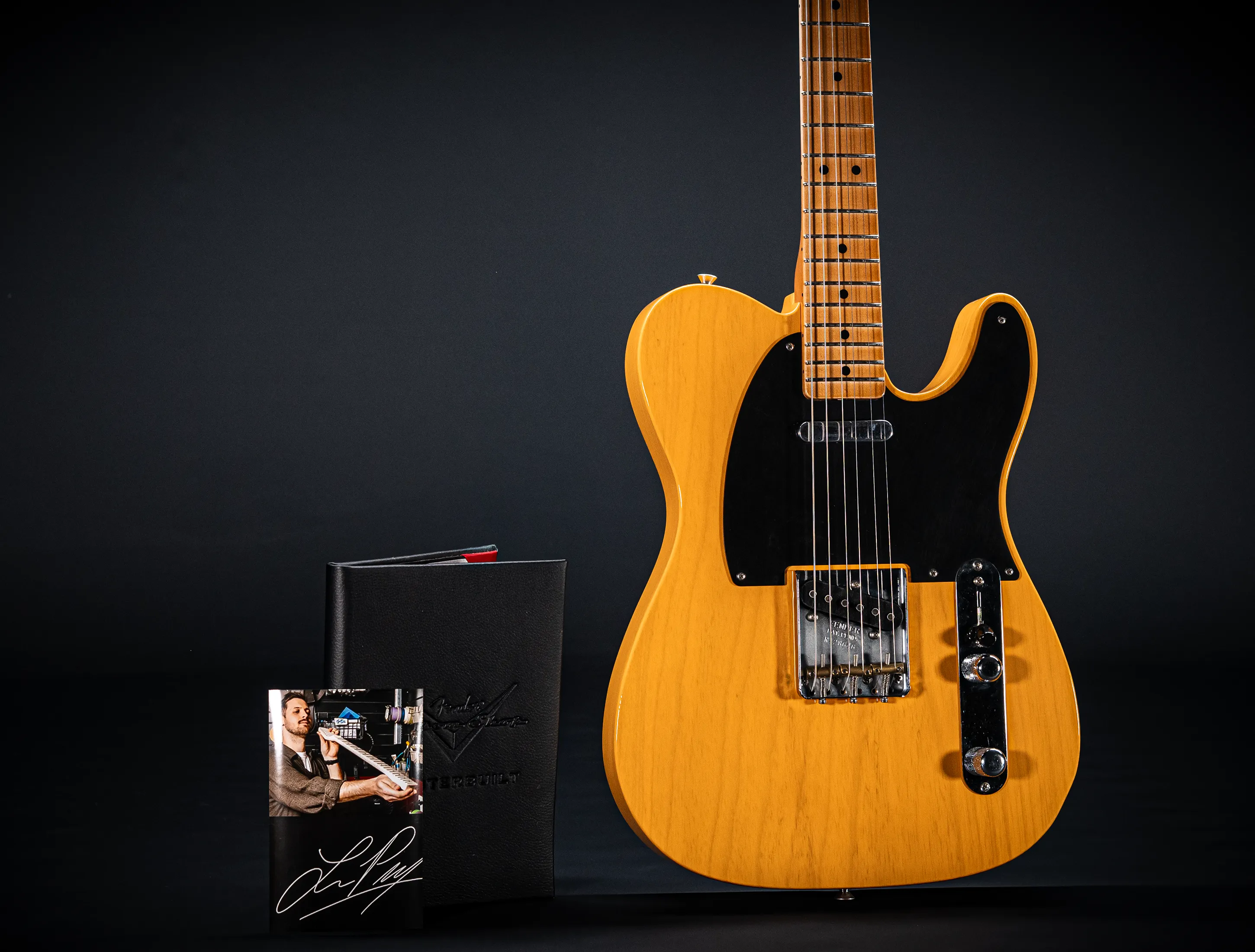 Fender Masterbuilt Levi Perry 1952 Telecaster Closet Classic - 1pc Ash Body Butterscotch Blonde