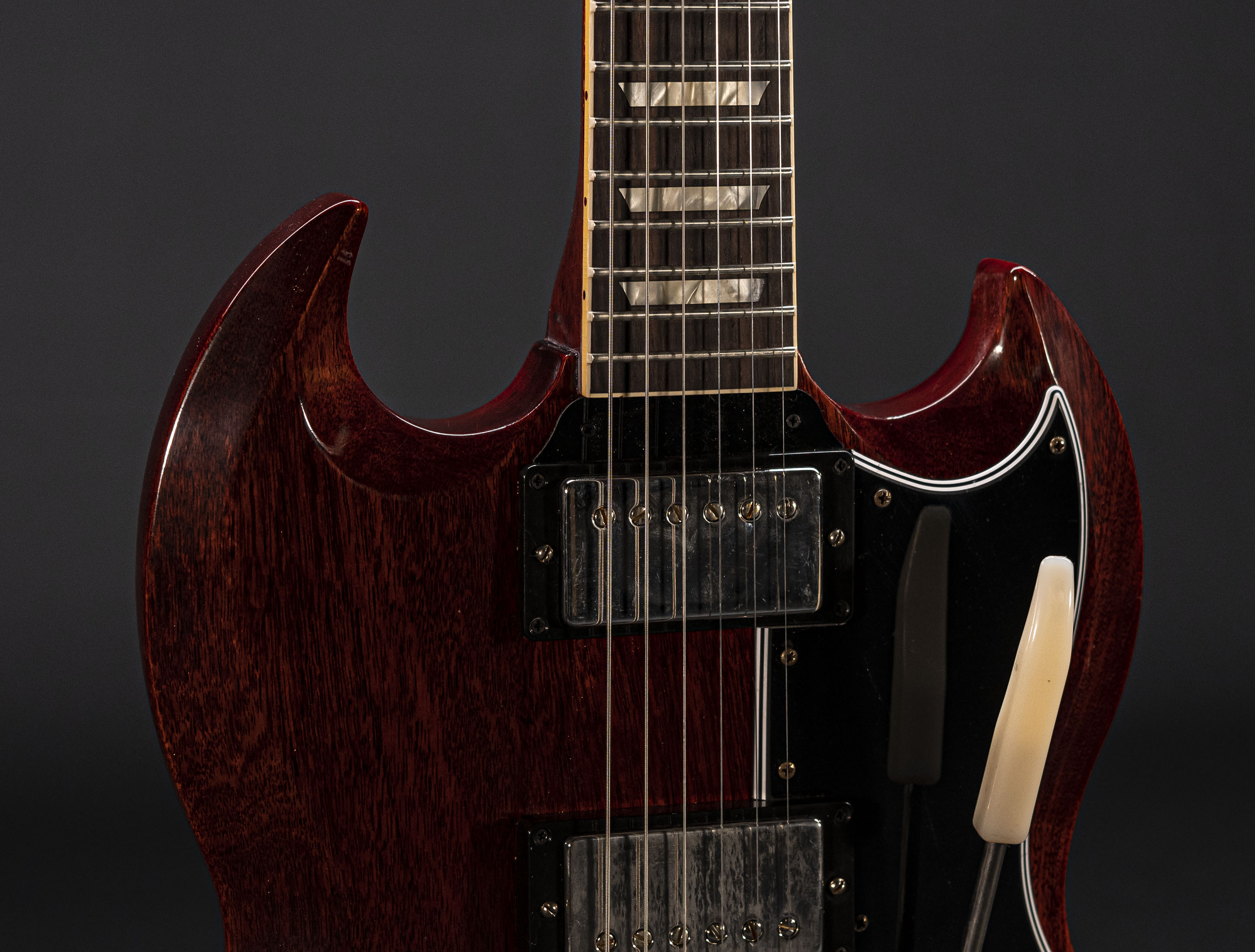 a125475-Gibson-SG-1964-Standard-Reissue-Maestro-Vibrola-Murphy-Lab-Ultra-Light-Aged-Cherry-Red a125475-gibson-sg-1964-standard-reissue-maestro-vibrola-murphy-lab-ultra-light-aged-cherry-red