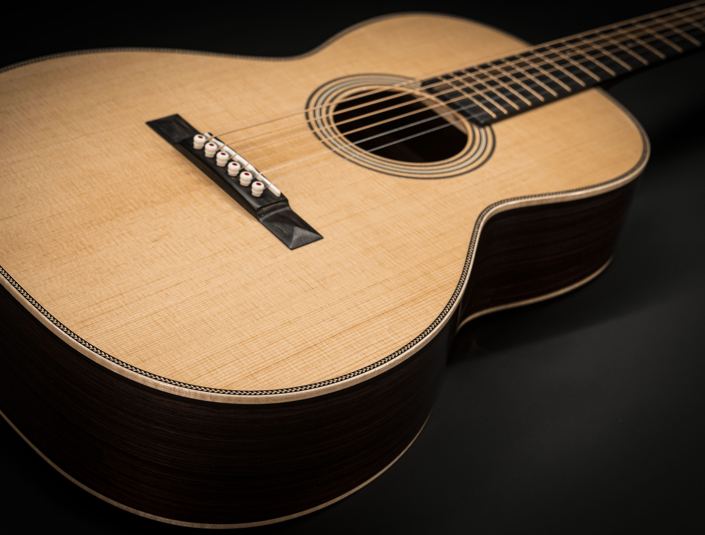 Show gallery (23 images) a140520 martin-0012-28-12-fret-modern-deluxe