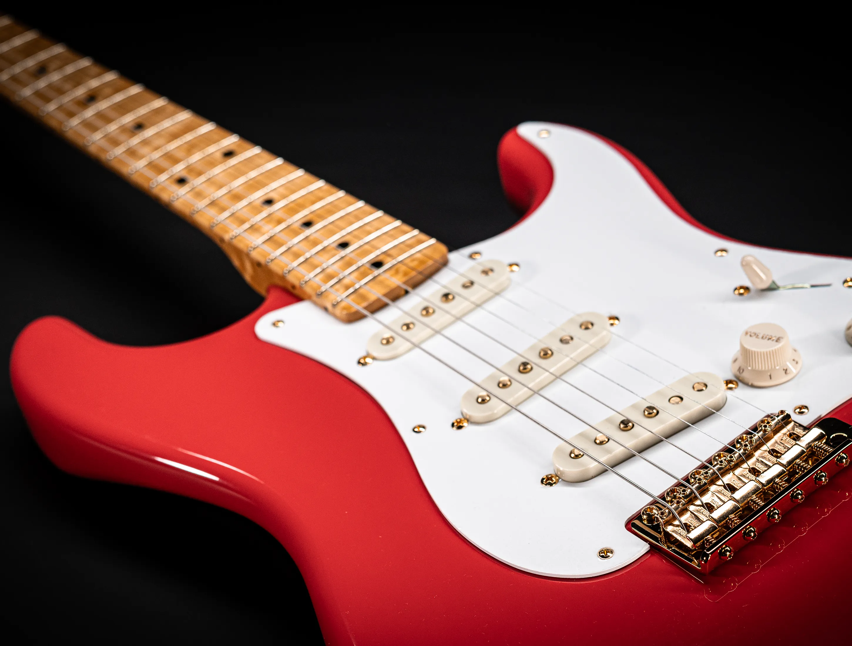 Fender 1959 Limited Stratocaster NOS Birdseye Neck Gold Hardware - Fiesta Red