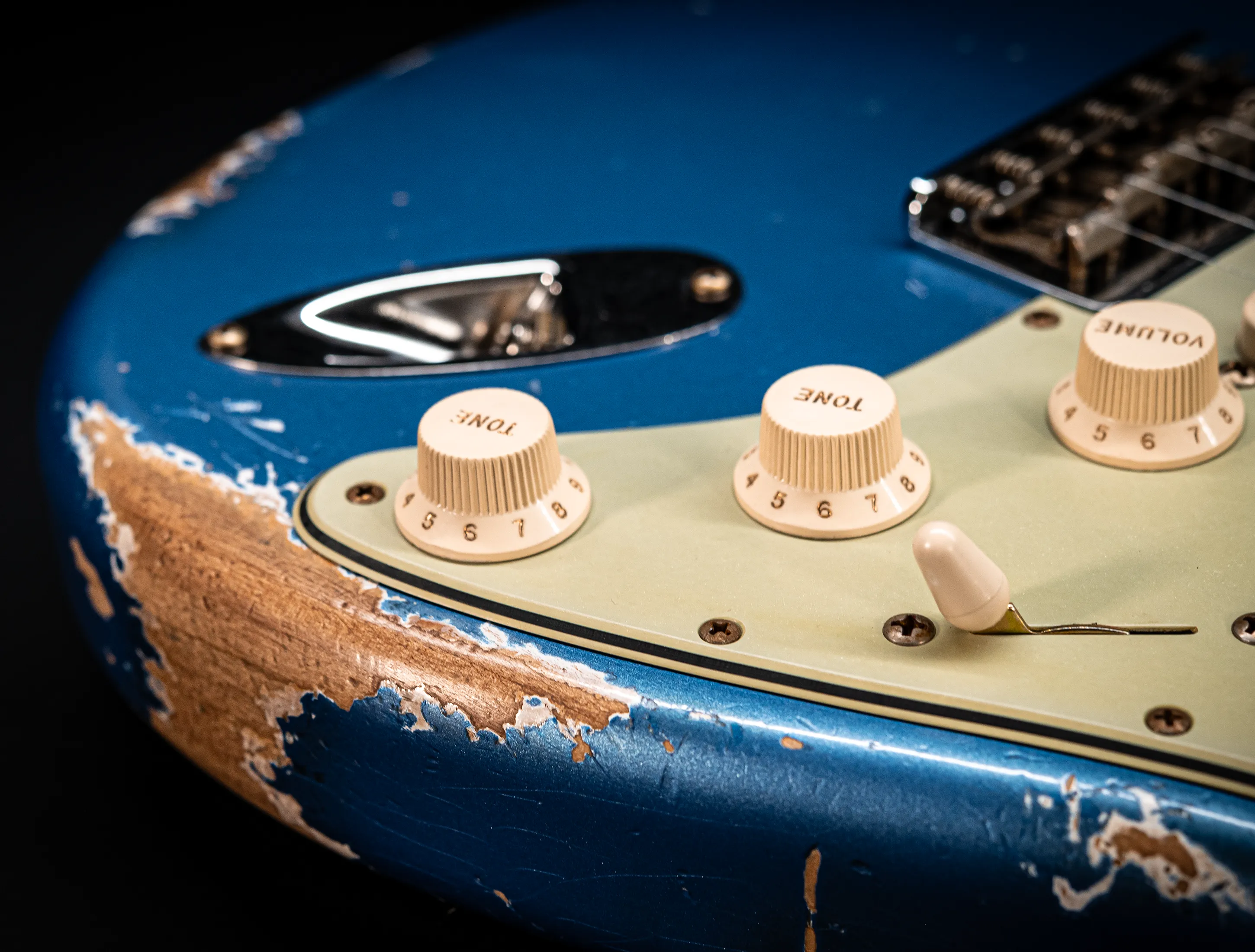 a174401-Fender-MBD-Limited-1963-Hardtail-Stratocaster-Heavy Relic-Lake-Placid-Blue-
