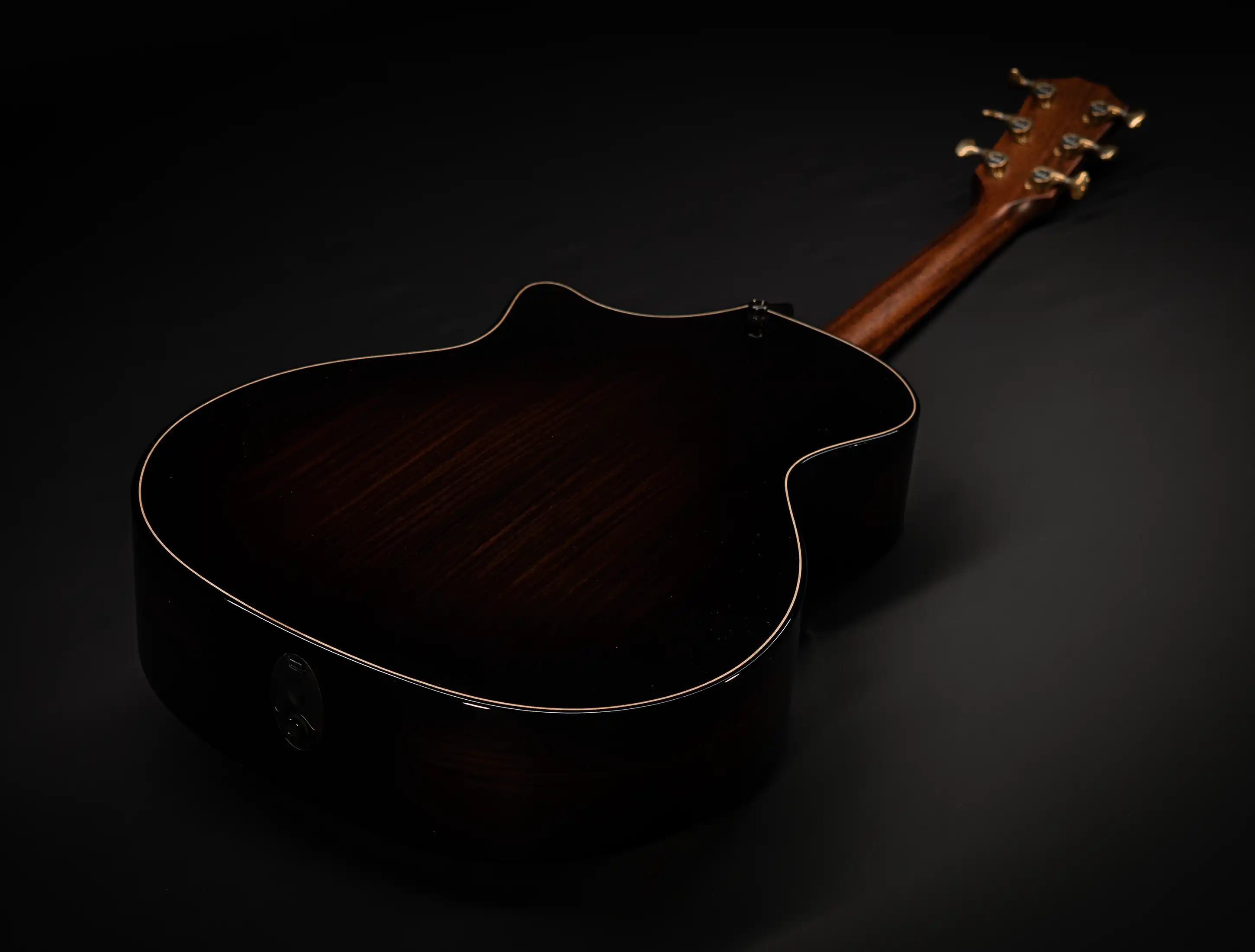 Galerie anzeigen (27 Bilder) a154020 Taylor-814ce-Builders-Edition