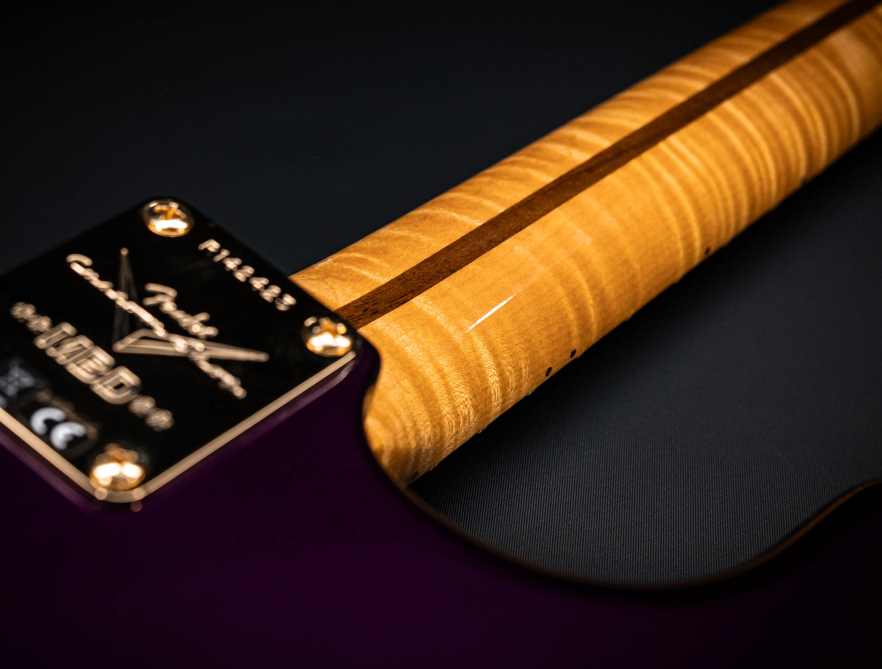 Fender MBD 1957 Stratocaster GLOSS NOS flame Neck - Purple Metallic