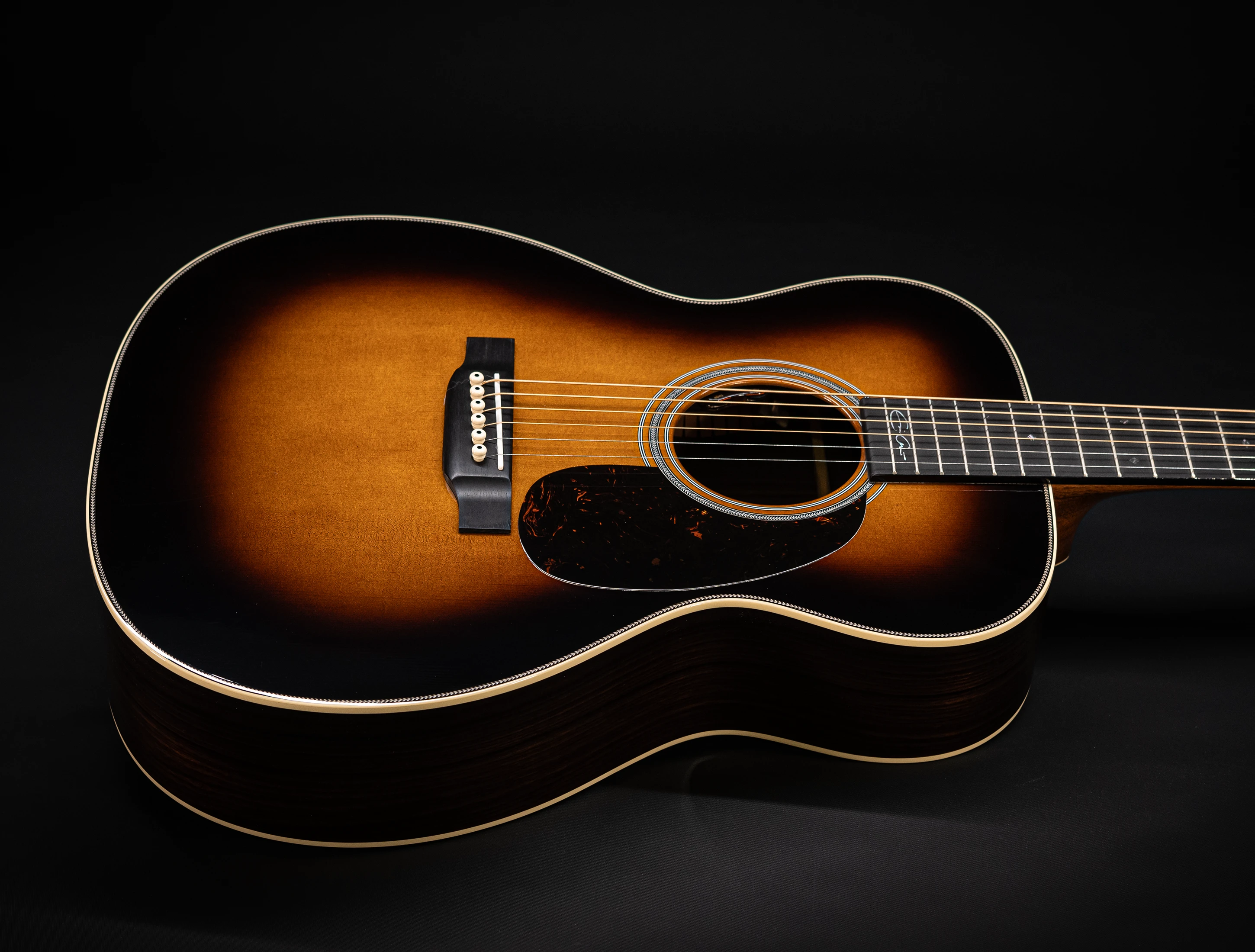 Galerie anzeigen (24 Bilder) a172397 Martin 000-28EC E LRB Eric Clapton - LR Baggs VTC Musikhaus-Hermann