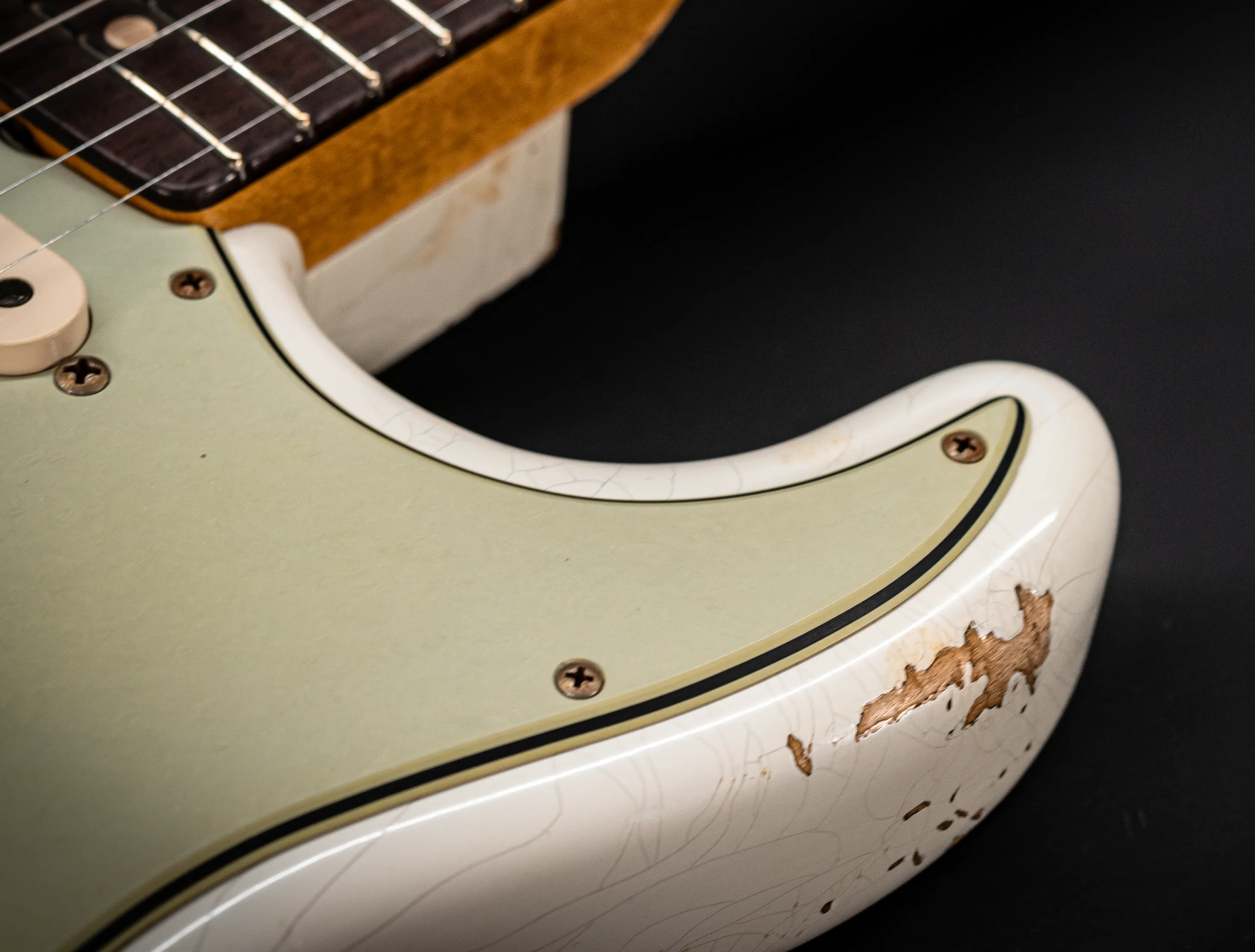 Fender MBD 1963 Stratocaster Heavy Relic - Super Faded Aged Olympic White