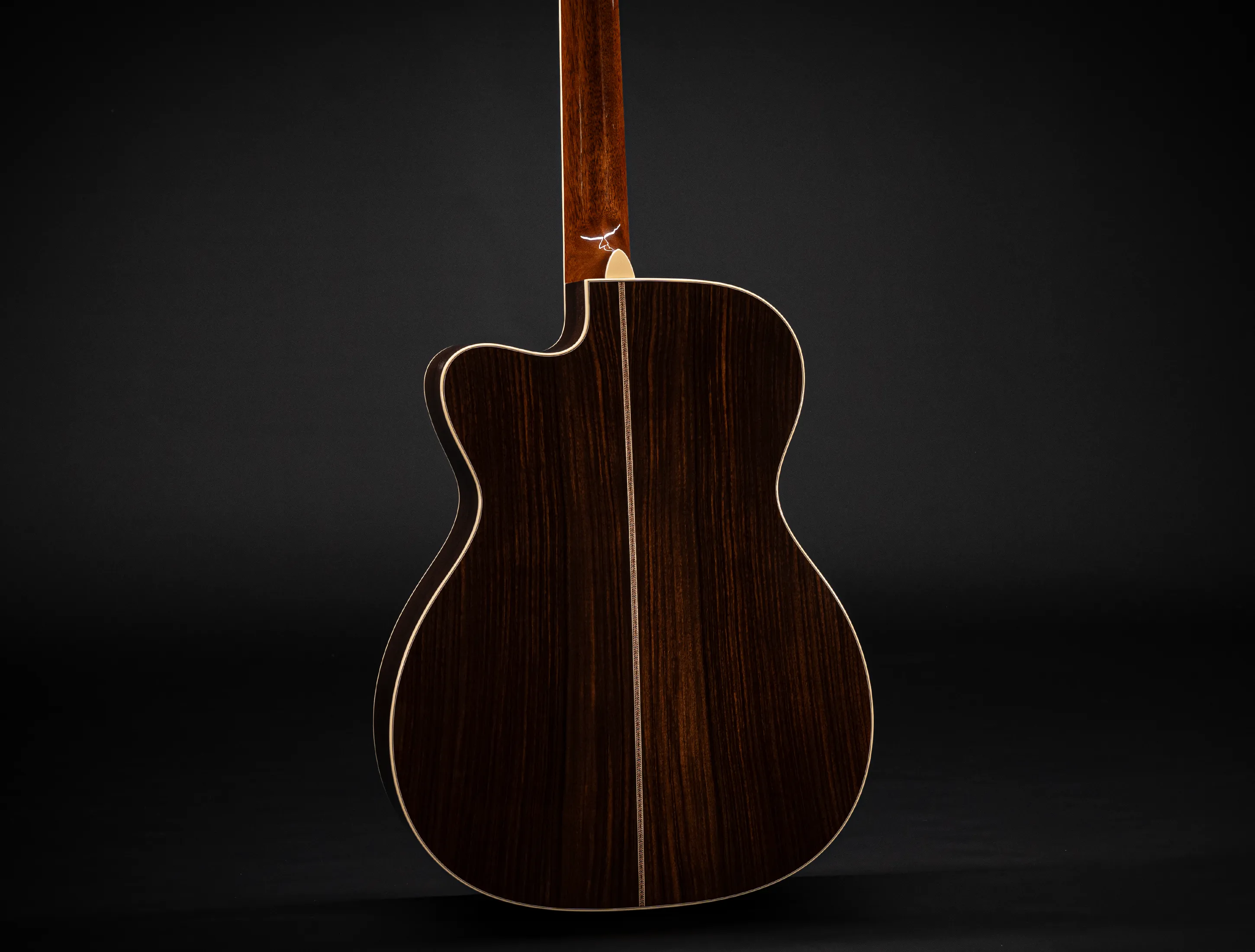 Show gallery (33 images) a162222 Martin 000-42C Custom Shop Golden Era Cutaway 1935 Sunburst