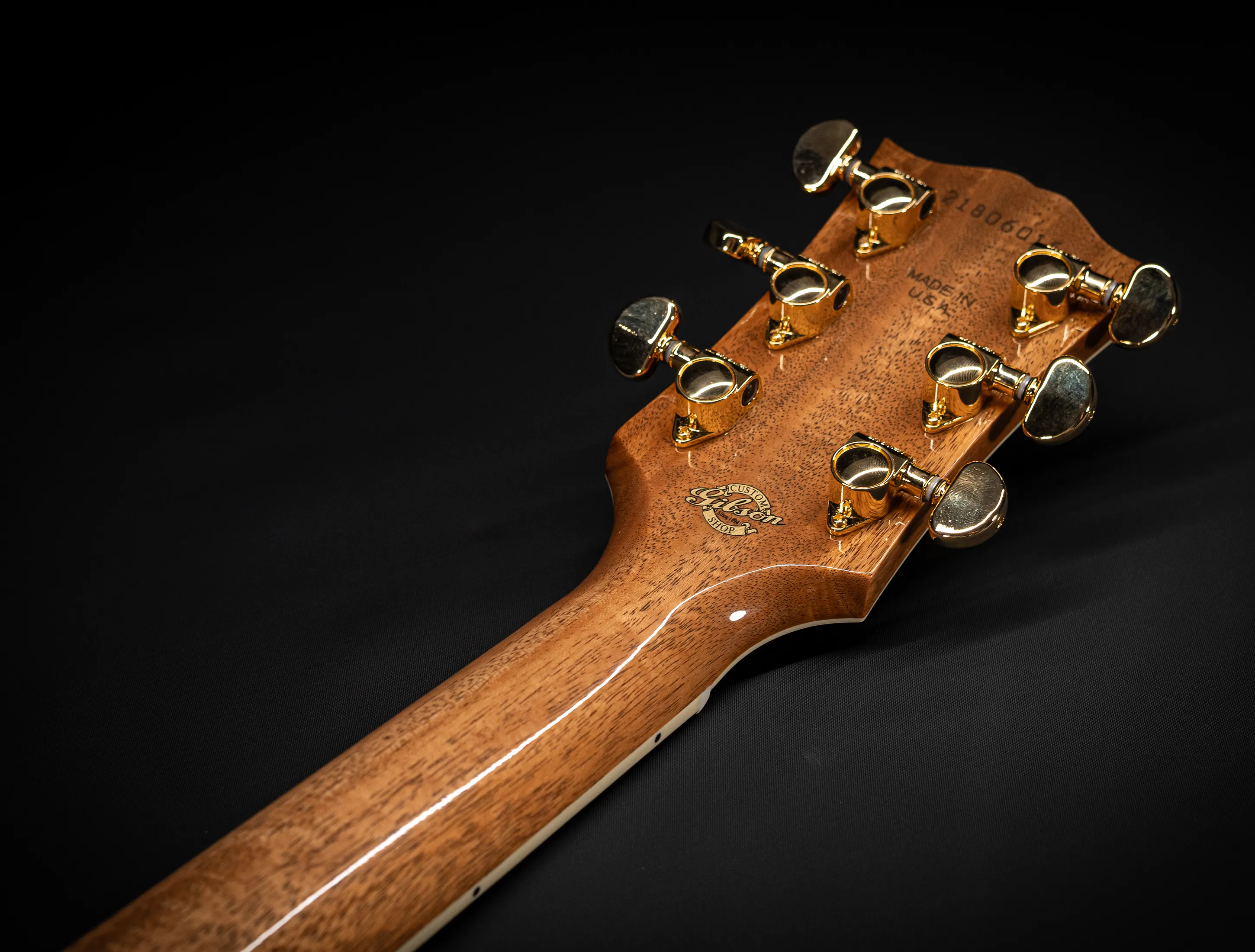 Gibson SJ-200 Elegant Koa - Honey Burst