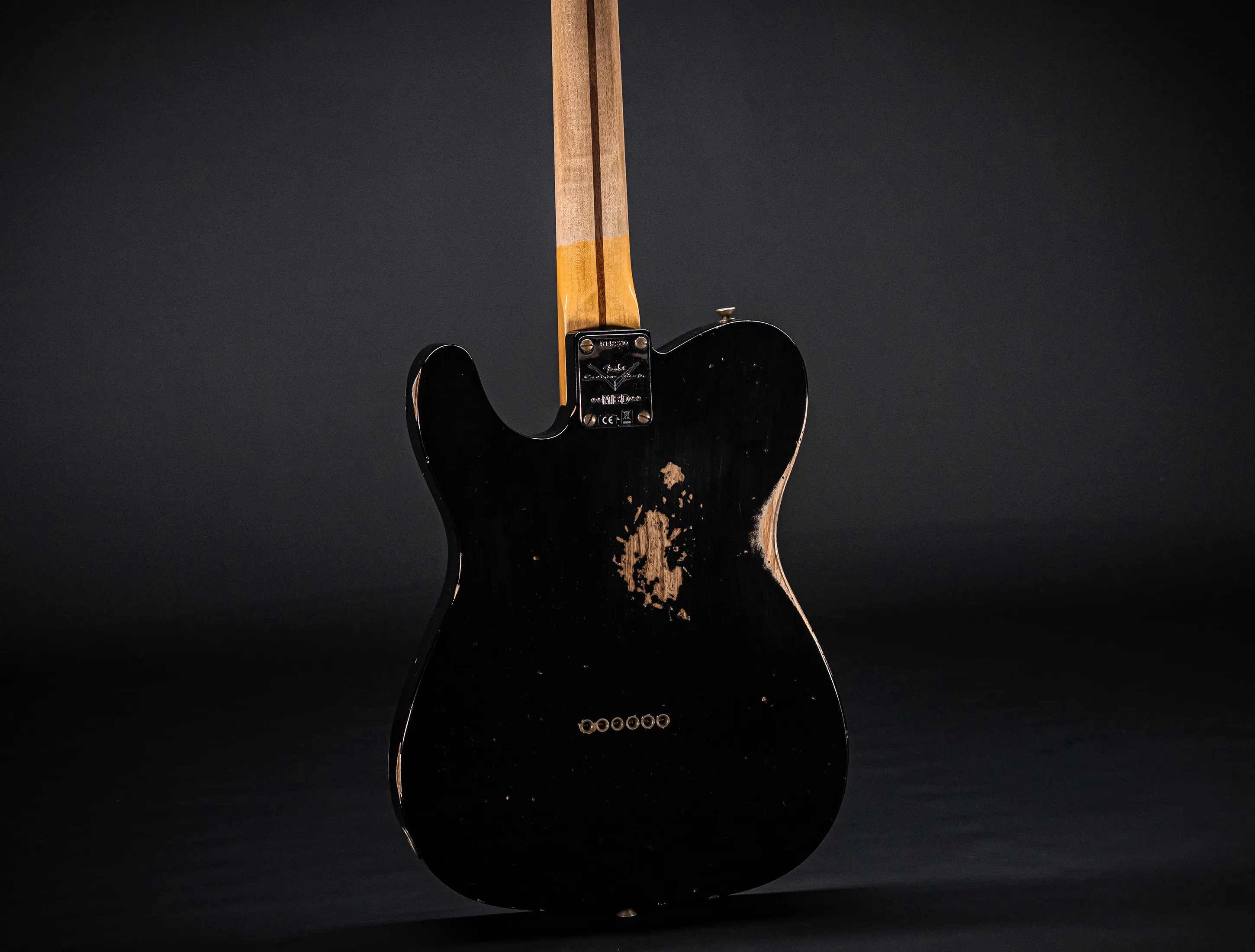 Fender MBD 1952 Telecaster Humbucker Between Relic & Heavy Relic - Black
