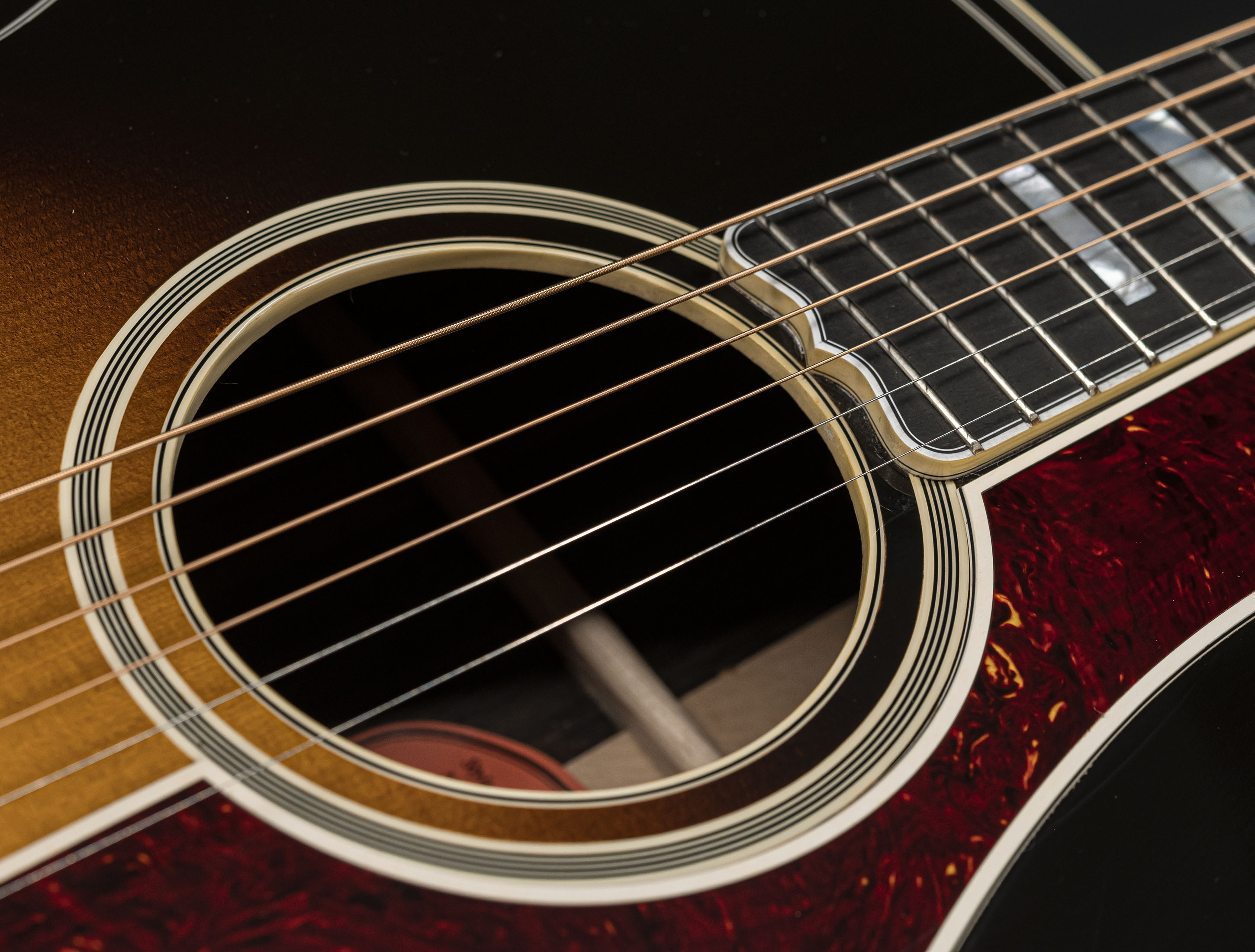 a126682_Gibson-SJ-200-Western-Classic a126682 gibson-sj-200-western-classic
