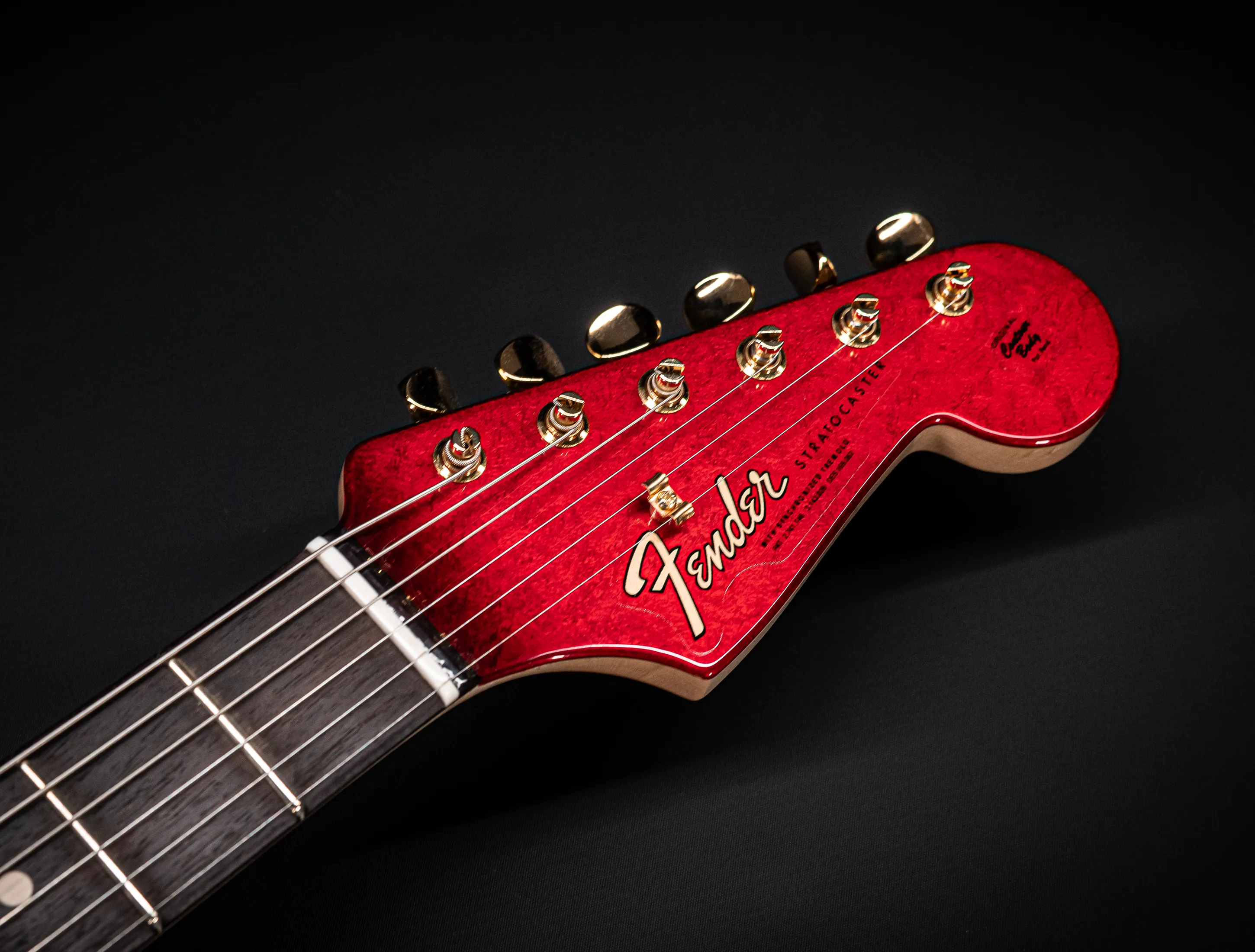 Fender Senior Masterbuilt Dale Wilson 1960 Stratocaster - Candy Apple Red Over 24K Gold Leaf