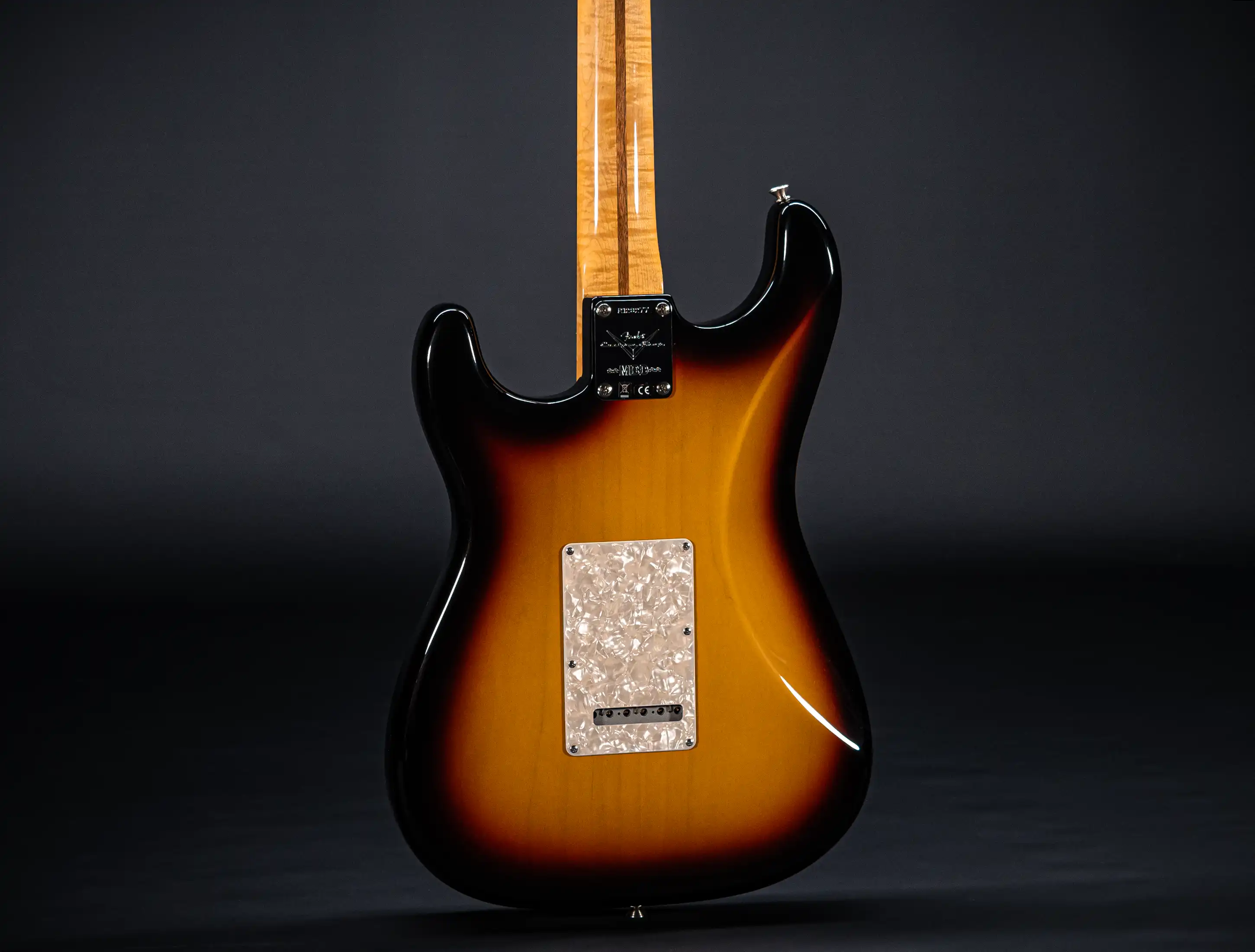 a154638 Fender-MBD-Limited-60s-STARS-Stratocaster-NOS-flame-Neck-Sunburst