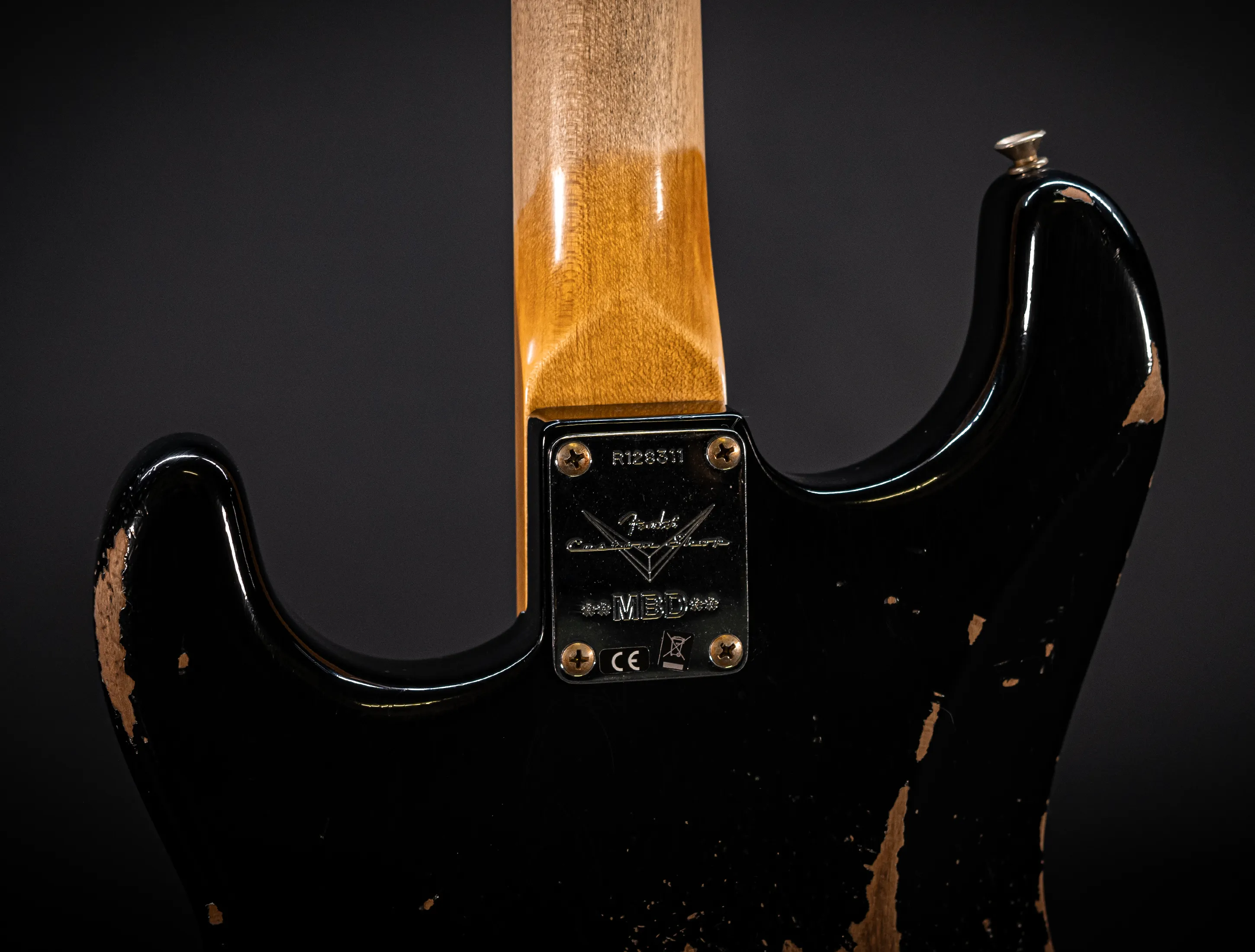 a172990Fender MBD Limited 1963 Hardtail Stratocaster Heavy Relic - Black Muikhaus-Hermann