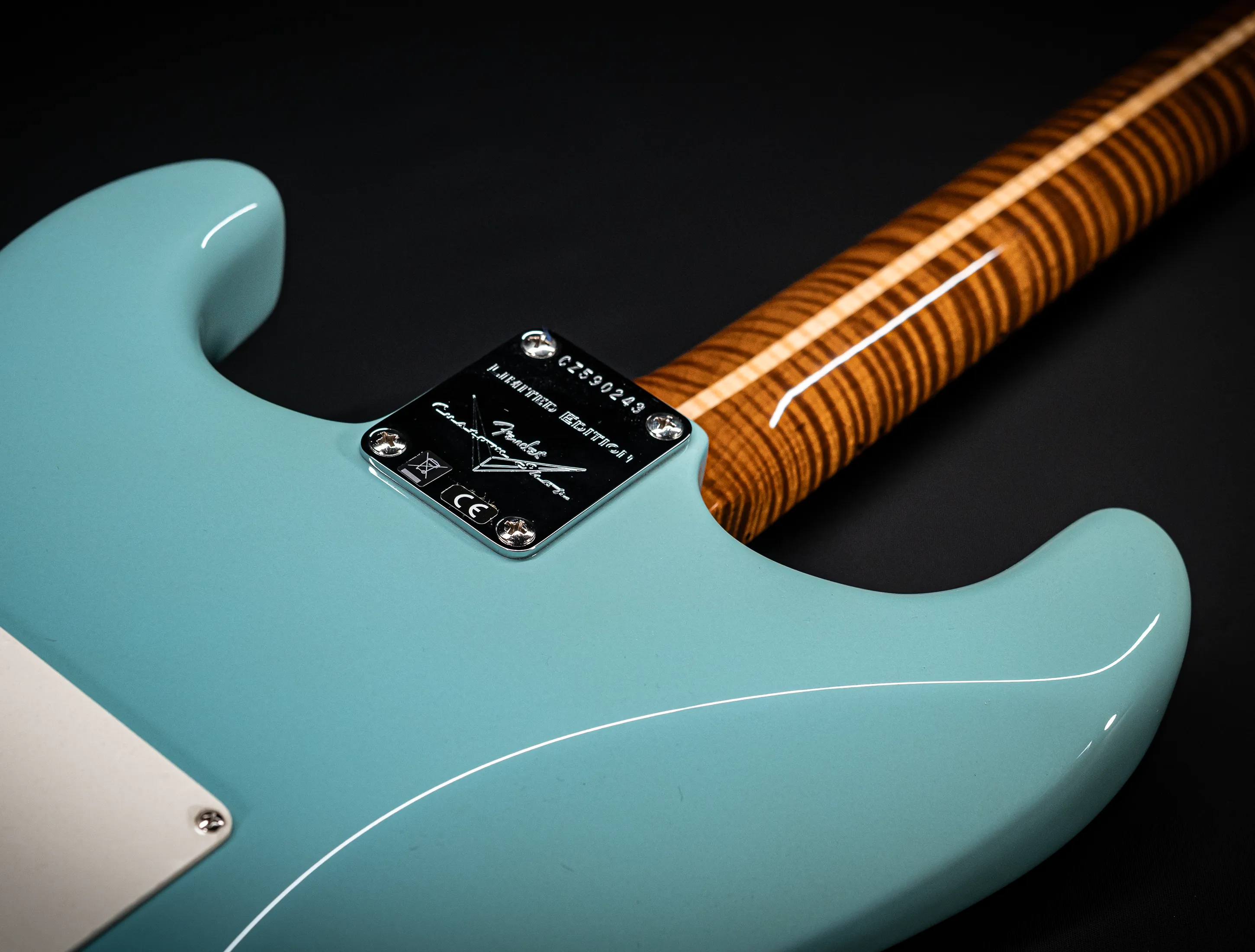 Fender 50`s Limited Stratocaster NOS Mastergrade roasted Flame AAAA Neck - Daphne Blue