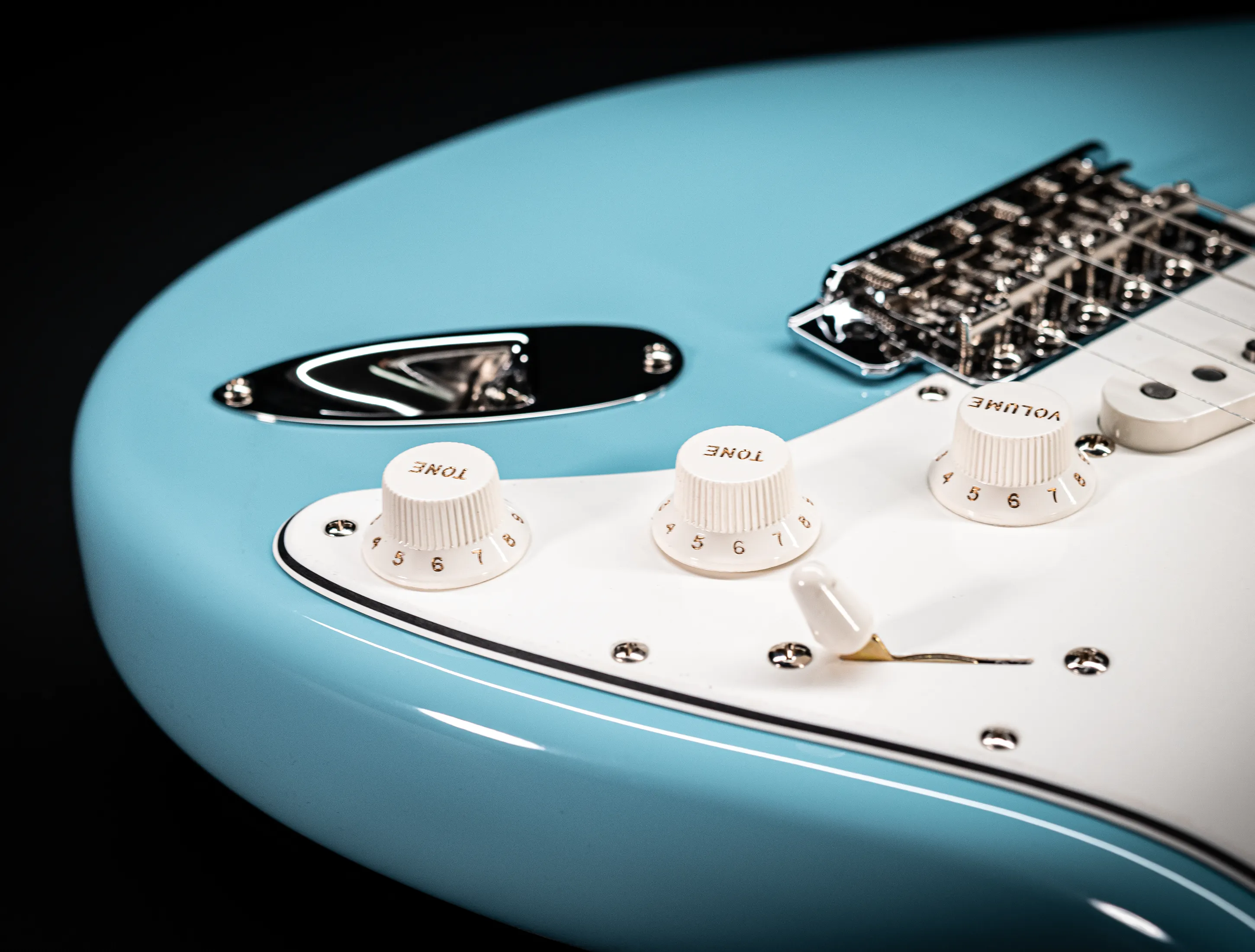 Fender MBD 1963 Stratocaster Prestige NOS flame Neck - Daphne Blue