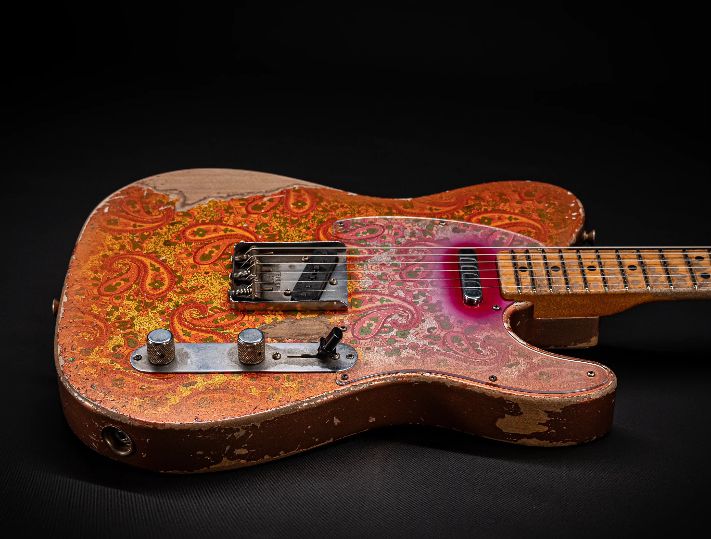 Fender Senior Masterbuilt Dale Wilson 1968 Telecaster Heavy Relic - Pink Paisley