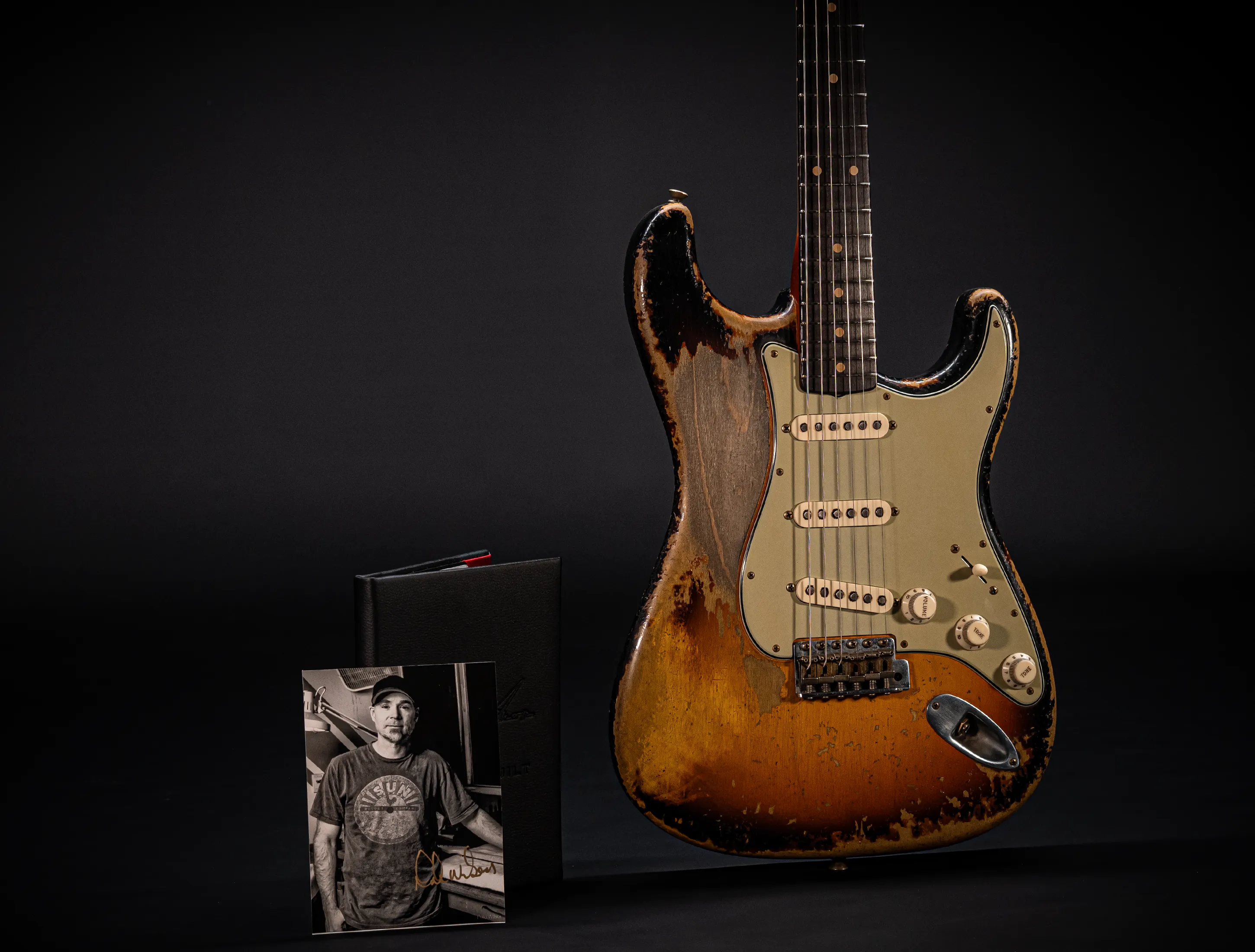 Fender Masterbuilt Dale Wilson 1961 Stratocaster Heavy Relic - Faded Sunburst