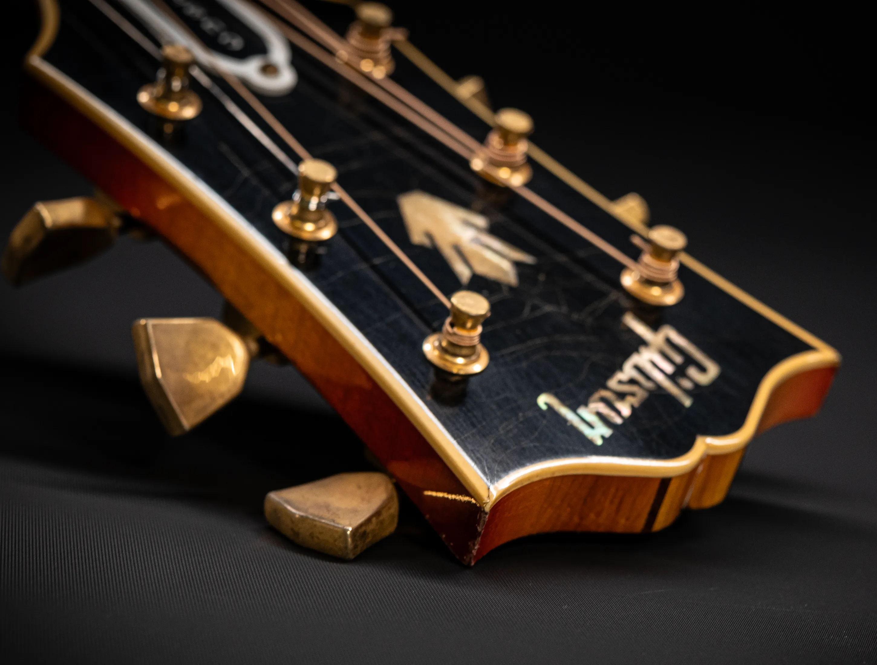 a172026 Gibson Jimmy Page 1964 SJ200 Signed - Musikhaus Hermann