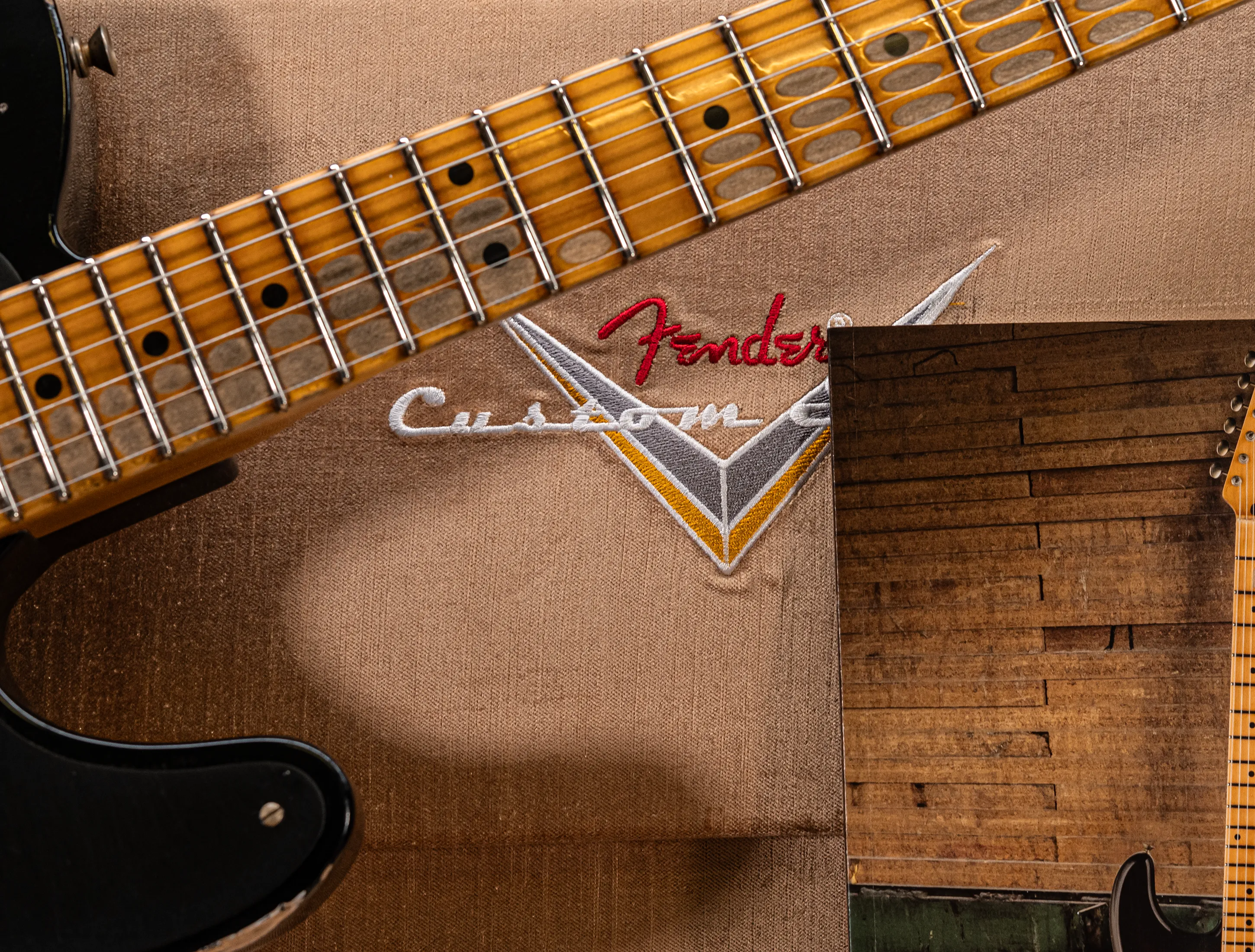 a176089-Fender-MBD-Limited-1952-Telecaster-Heavy-Relic-Black-