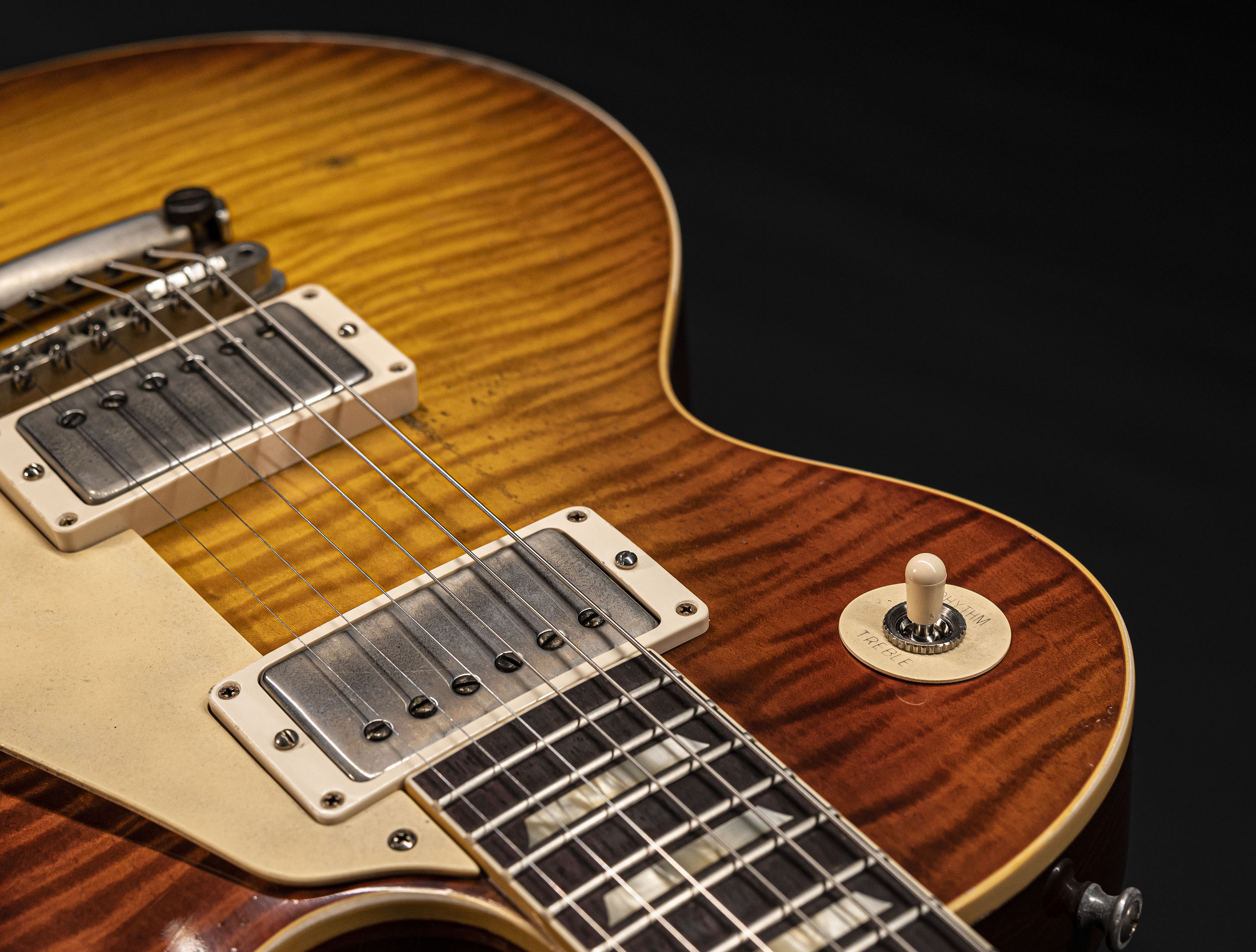 a138837-Gibson-Les-Paul-1959-The-Burst-Tom-Murphy-Painted-TM-R9-Ultra-Heavy-Aged-Murphys-Tea-931783 a138837-gibson-les-paul-1959-the-burst-tom-murphy-painted-tm-r9-ultra-heavy-aged-murphys-tea-931783