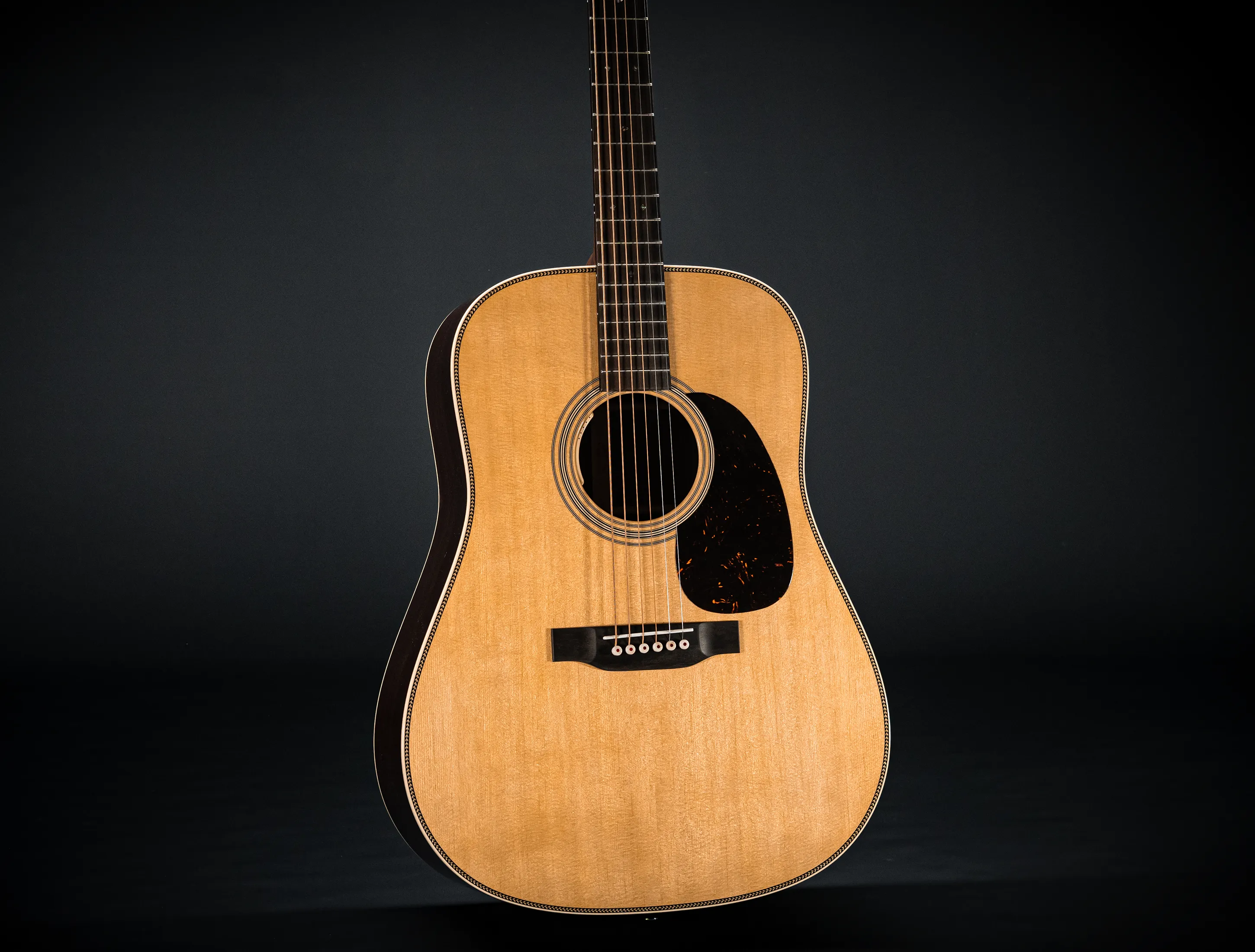 Martin HD-28 E LRB - LR Baggs Anthem (Refresh 2025 Serie)