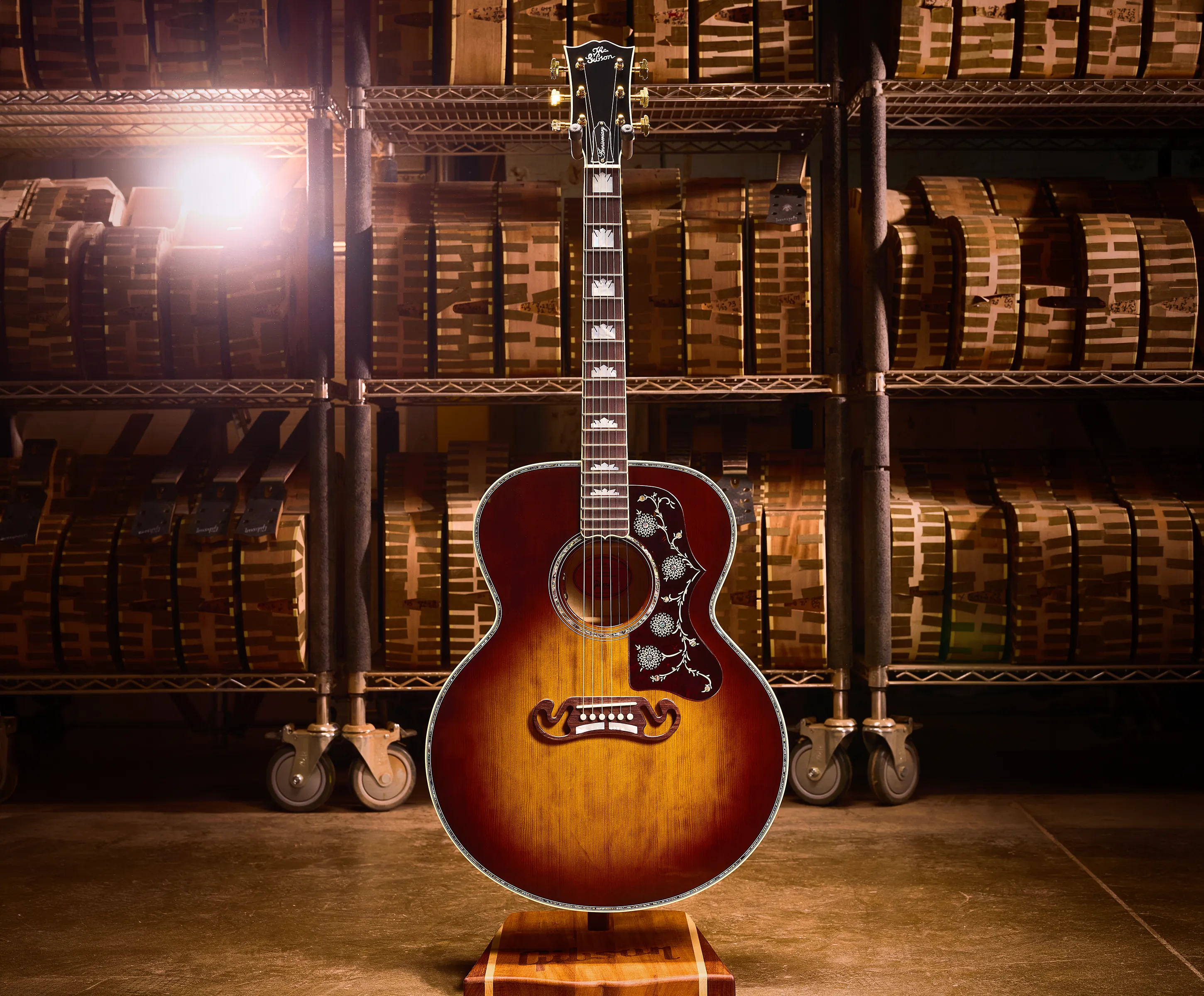 Gibson SJ-200 Anniversary Limited Edition