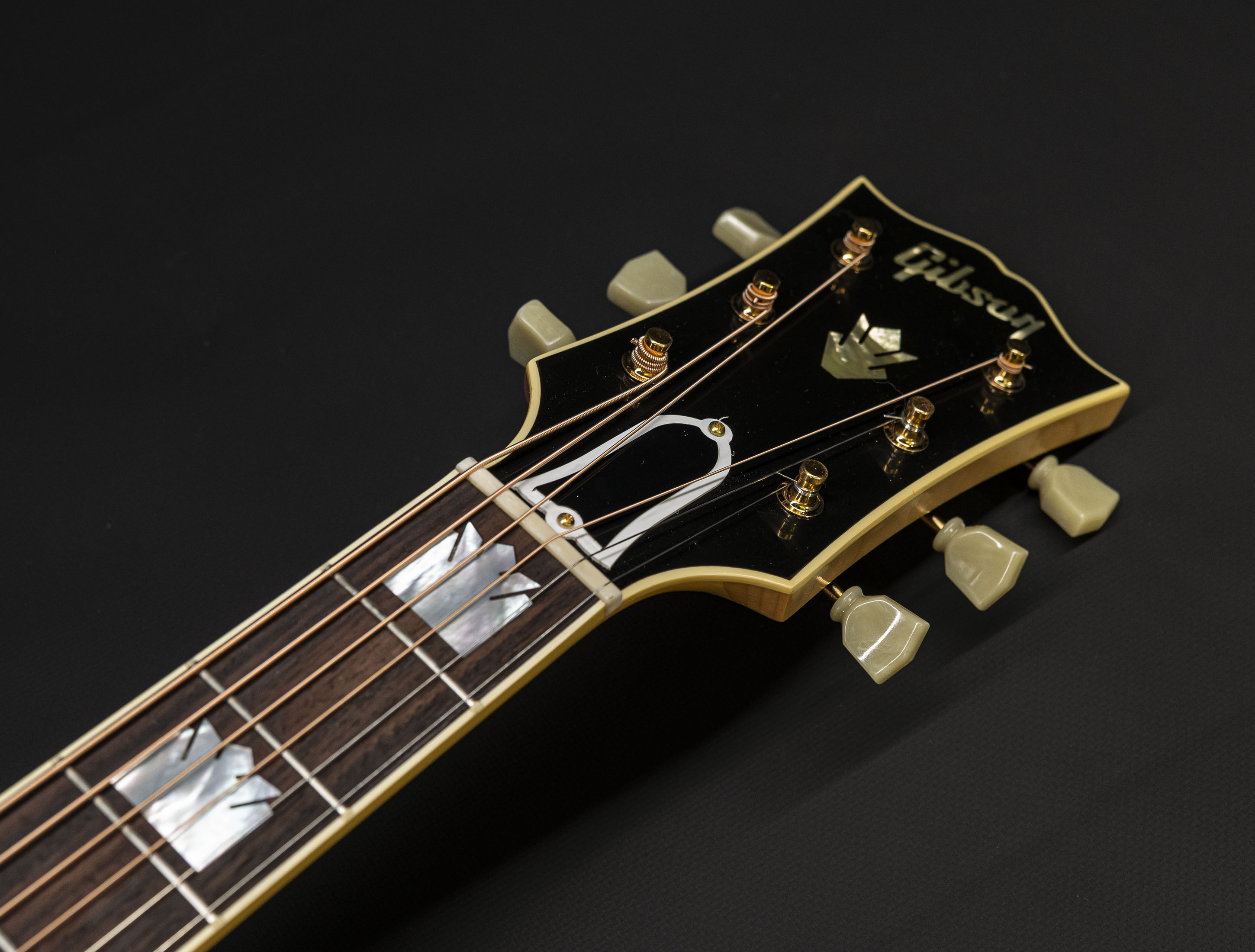 a115485_Gibson-SJ-200-1957-Antique-Natural a115485 gibson-sj-200-1957-antique-natural