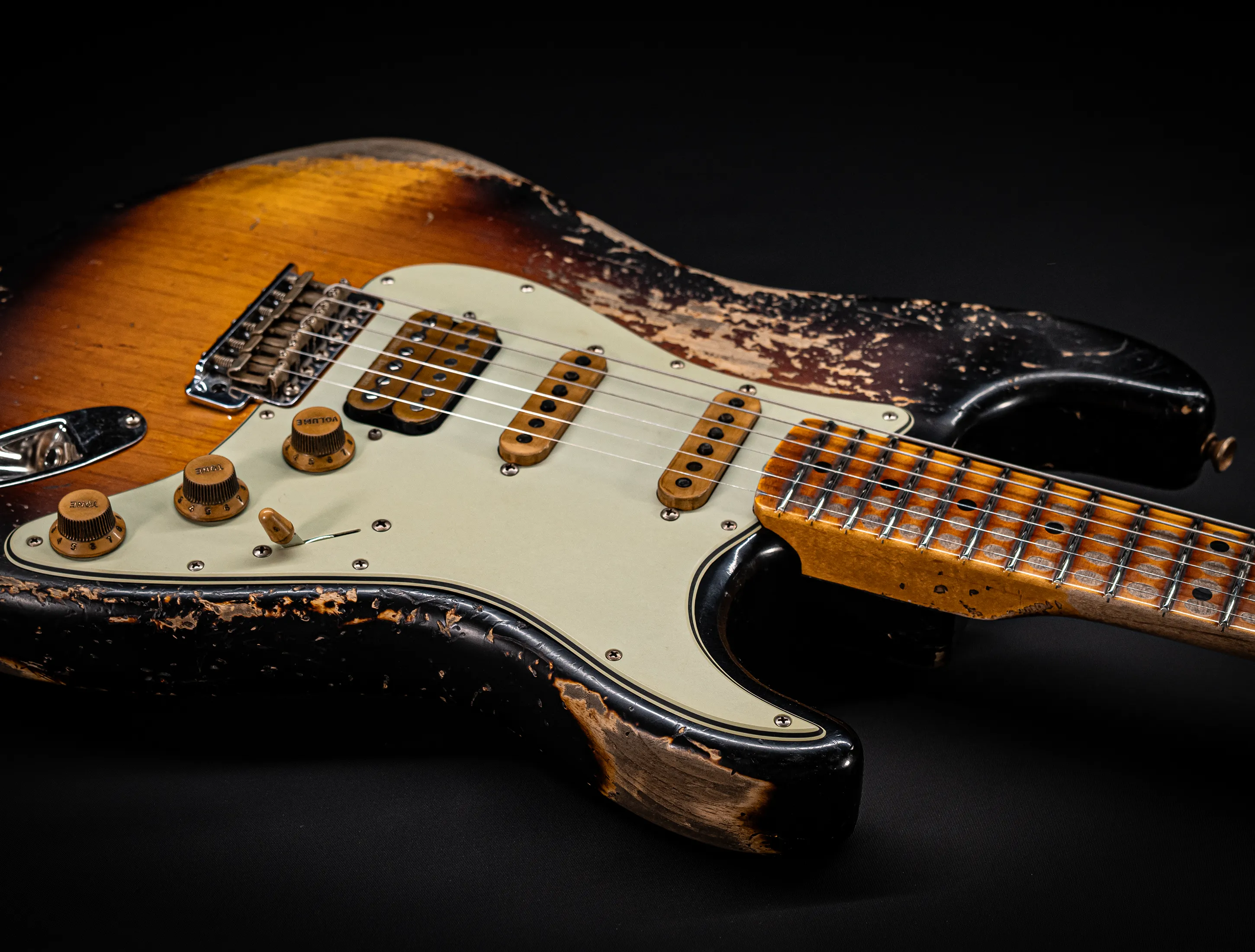 Fender MBD II 1962 Humbucker Stratocaster MIDAS Super Heavy Relic - ASH Body Maple Neck Sunburst