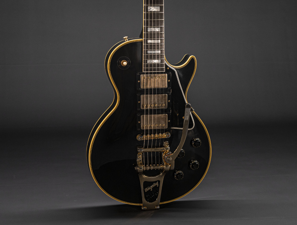 Gibson 1957 Les Paul Custom Reissue 3-PU Bigsby VOS Ebony
